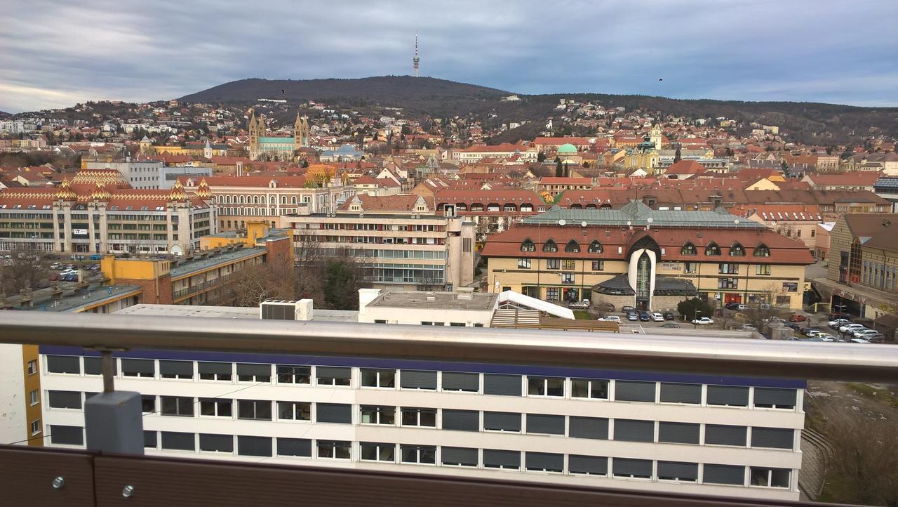 Panorama City Apartman Печ Экстерьер фото